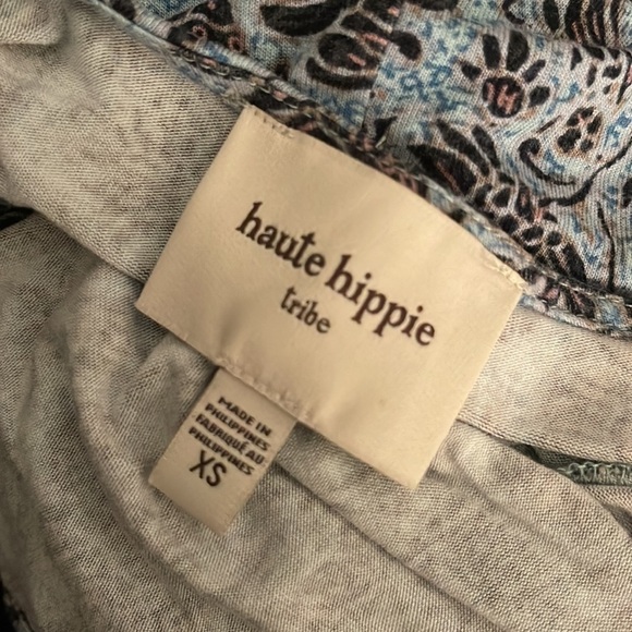 Haute Hippie Boho Floral Wrap Top - Size XS Blue Black Print - Picture 4 of 5